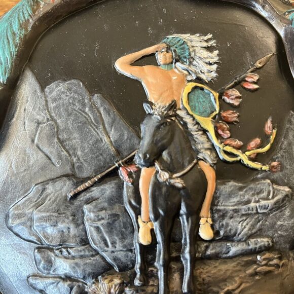 Vintage Native American Folk  Art Hand Painted Provincial Mold Ceramic‎ Decanter - Picture 4 of 14